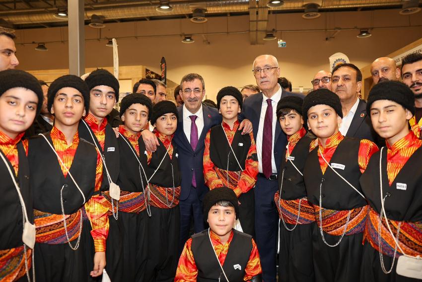 Cumhurbaşkanı Yardımcısı Yılmaz, Bingöl Tanıtım Günleri’ne Katıldı
