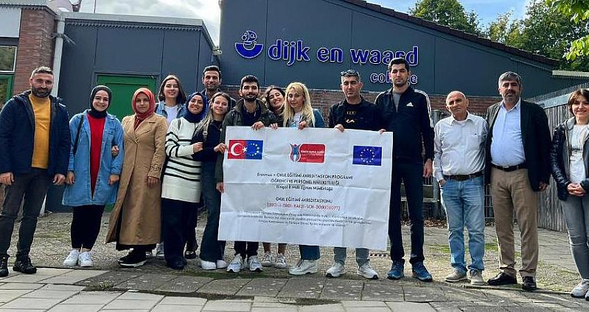 BİNGÖLLÜ ÖĞRETMENLER HOLLANDA’YI GEZDİ