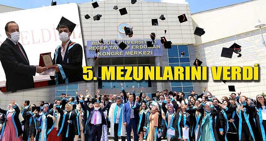 SAĞLIK BİLİMLERİ FAKÜLTESİ 5. MEZUNLARINI VERDİ